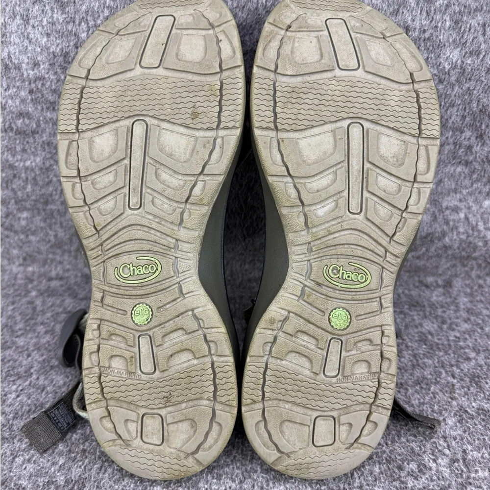 Women's 9 Chaco Z/2 Adjustable Strap Clasic Sandals Green Hiking Shoe W/Toe Loop - Picture 3 of 11